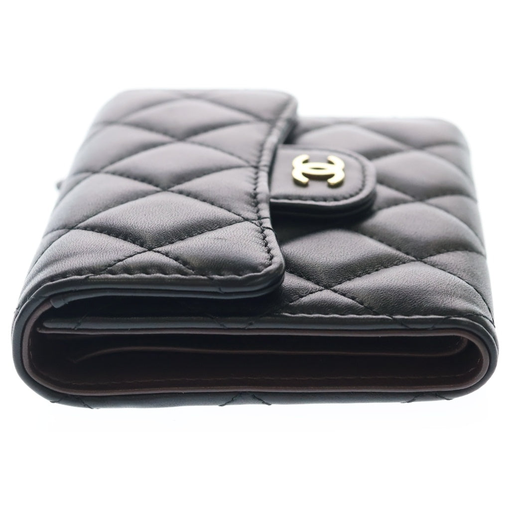 CHANEL(シャネル) マトラッセ 3つ折り財布 コンパクトウォレット コインケース ブラック ラムスキン ゴールド金具 レディース