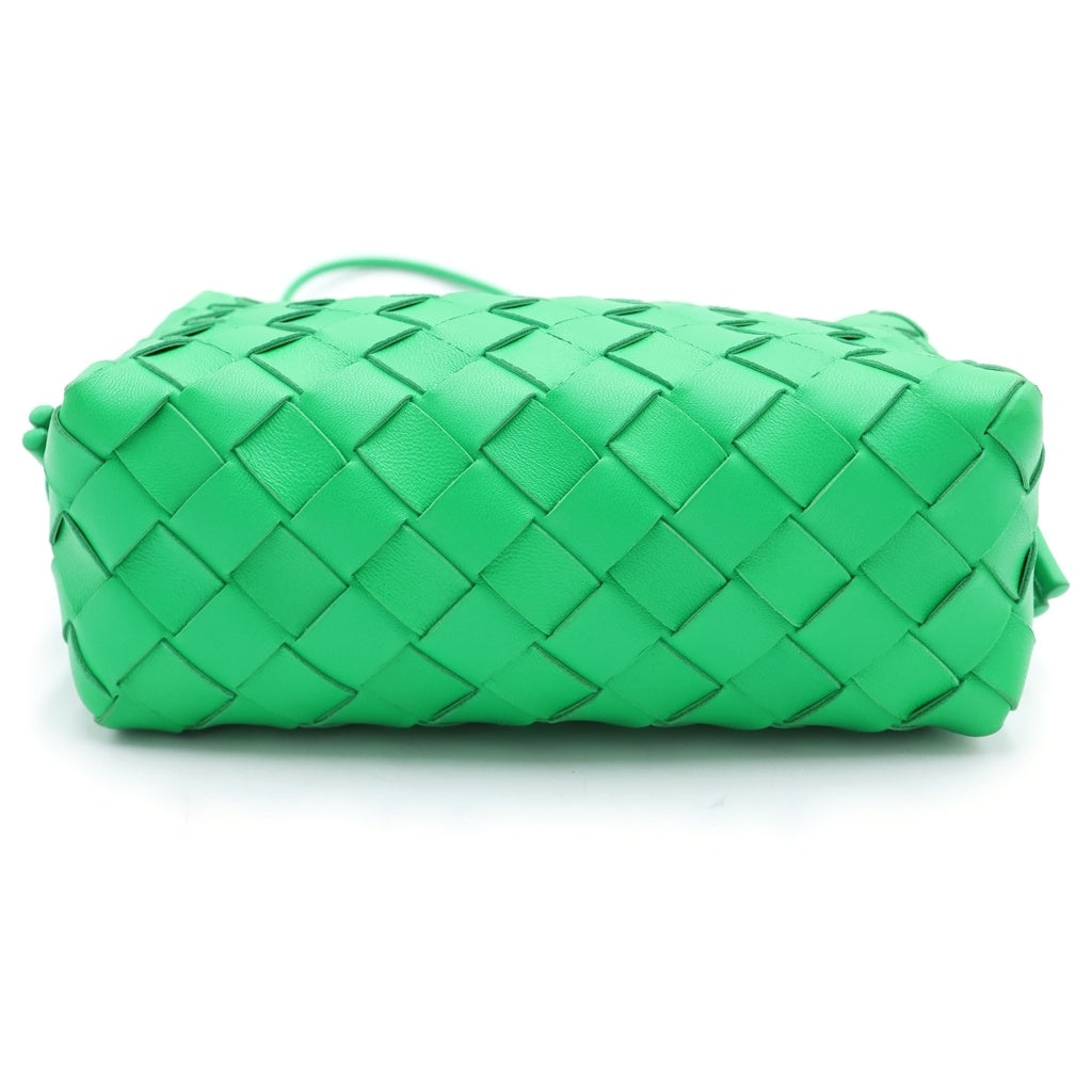 BOTTEGA VENETA(ボッテガヴェネタ) ミニループカメラ ショルダーバッグ イントレチャート レザー グリーン レディース