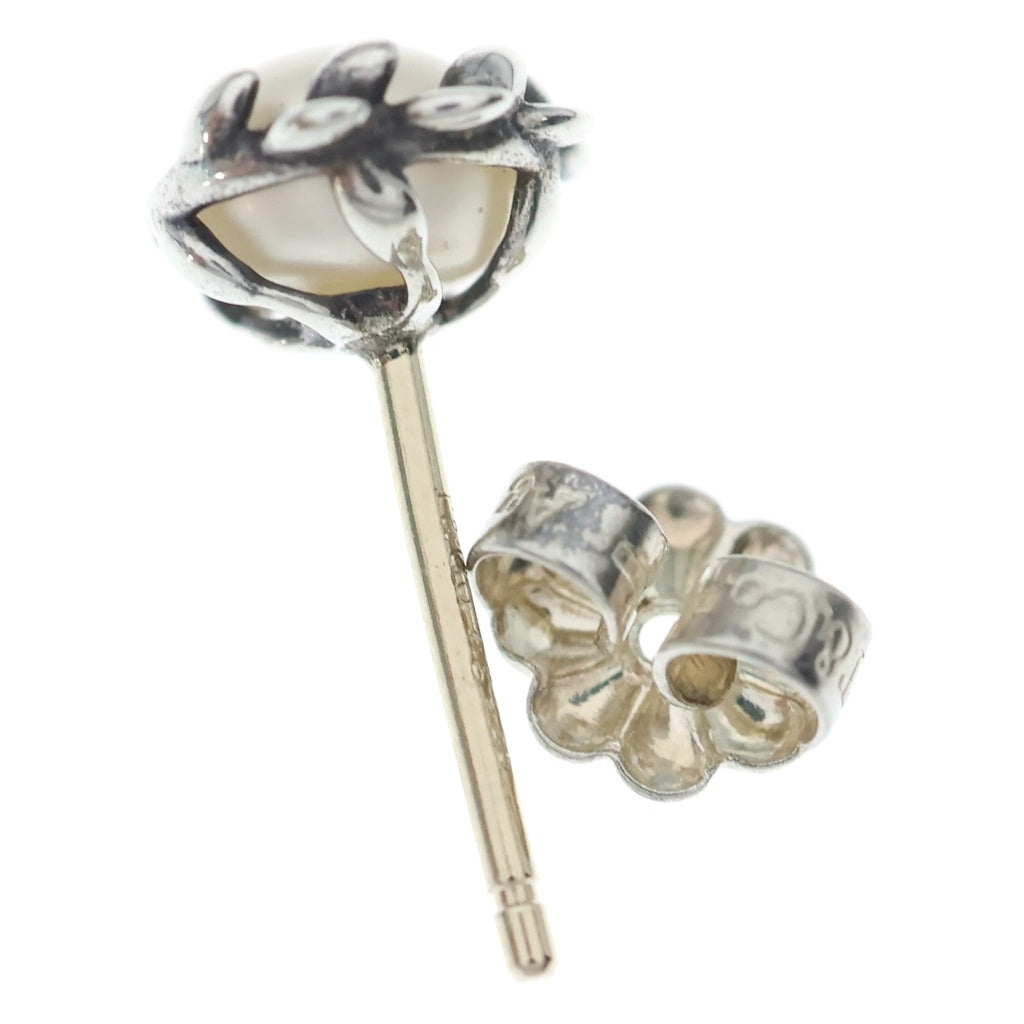TIFFANY & Co.(ティファニー) オリーブリーフ パール ピアス シルバー×ホワイト Ag925 レディース