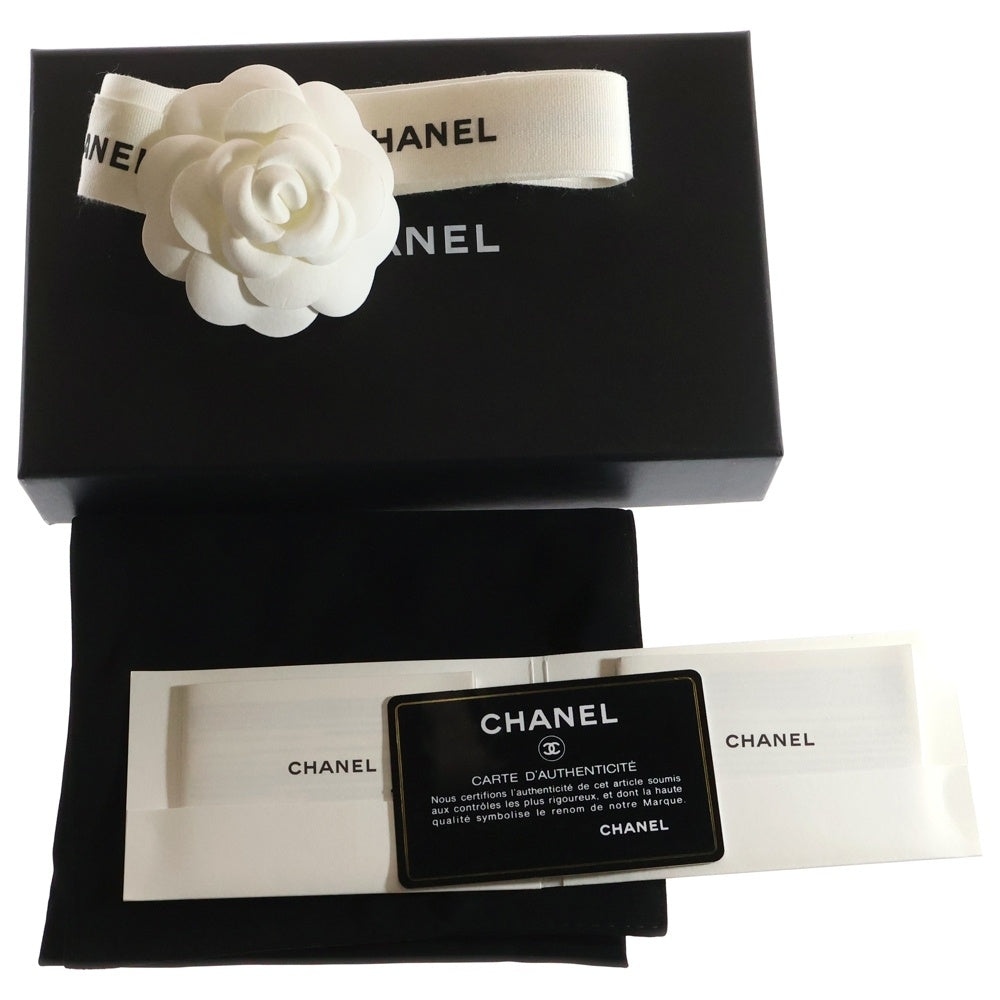 CHANEL(シャネル) クラシック マトラッセ ココマーク キャビアスキン レザー ダブルジップ コンパクトウォレット コインケース 二つ折り財布 ゴールド金具 ブラック 31番台