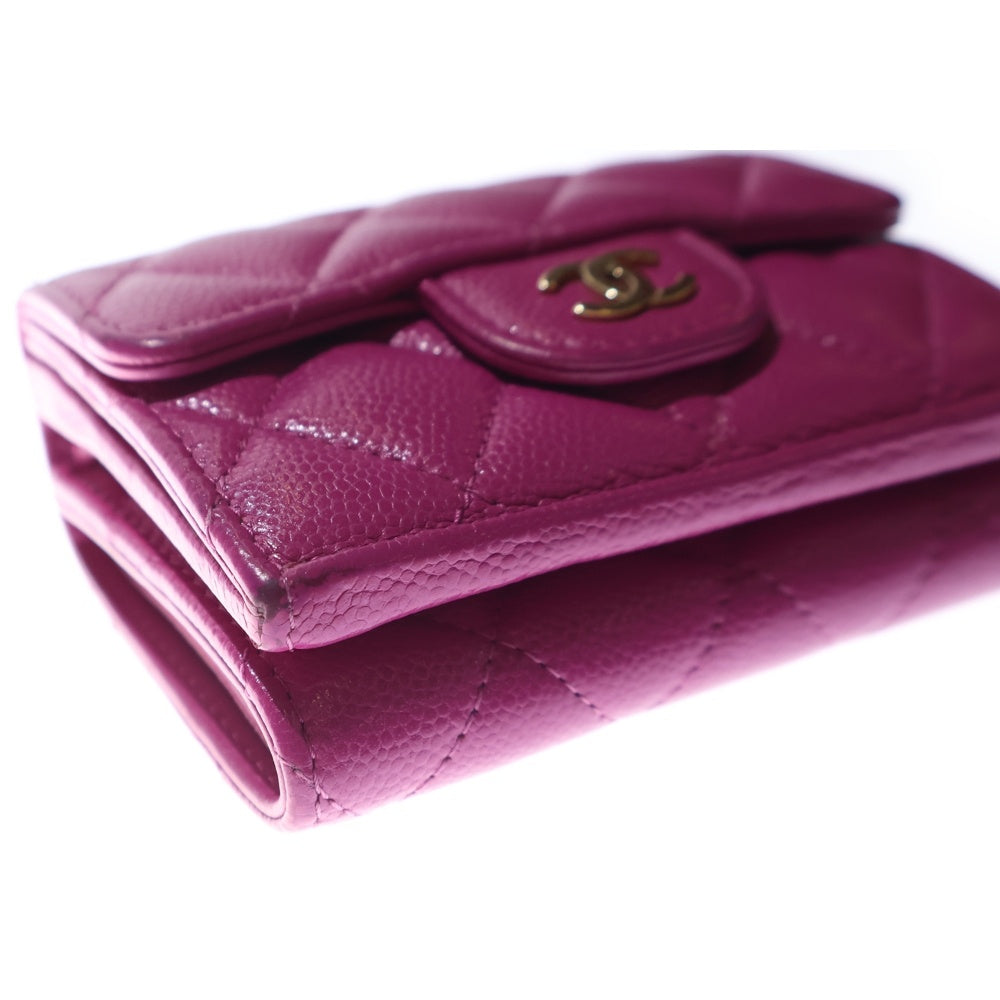 CHANEL(シャネル) ココマーク マトラッセ クラシック キャビアスキン レザー コンパクトウォレット 三つ折り財布 ゴールド金具 パープル レディース