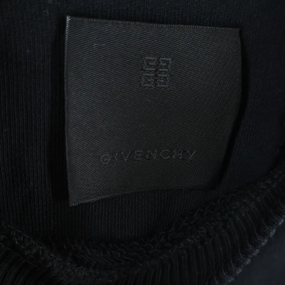 GIVENCHY(ジバンシィ) 23AW スタッズロゴ クルーネック プルオーバー スウェットトレーナー ブラック BMJ0HB3YEU