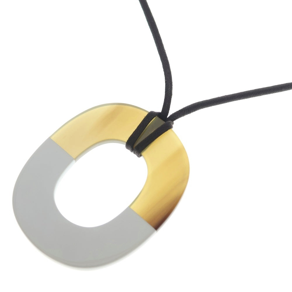 HERMES(エルメス) イスムGM ネックレス ペンダント バッファローホーン ホワイト×グリーン レディース