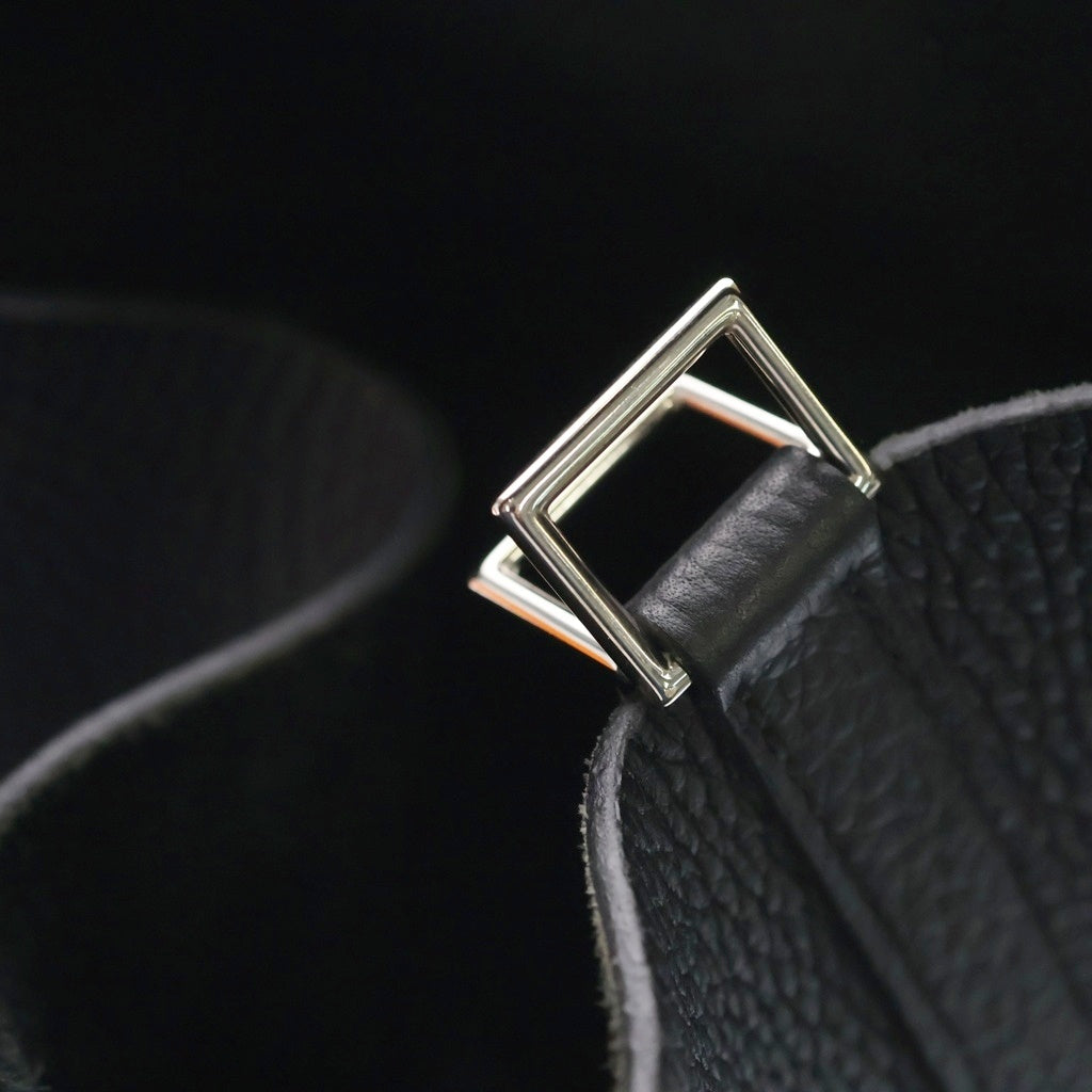 HERMES(エルメス) ピコタンMM トリヨンクレマンス レザー ハンドバッグ