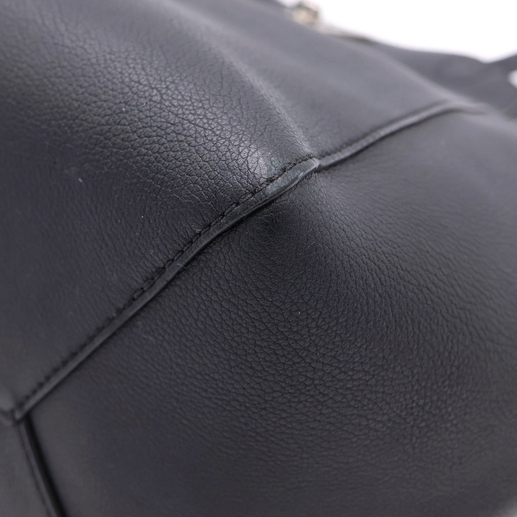 LOUIS VUITTON(ルイヴィトン) ロックミーカバ トートバッグ ハンドバッグ ブラック レザー M42291 シルバー金具 レディース