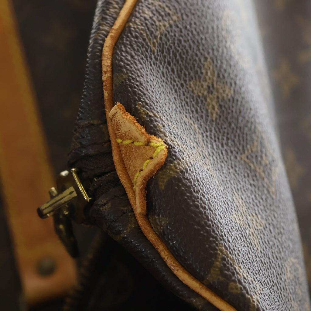 LOUIS VUITTON(ルイヴィトン) モノグラム キーポル55 PVC レザー ボストンバッグ ブラウン M41424