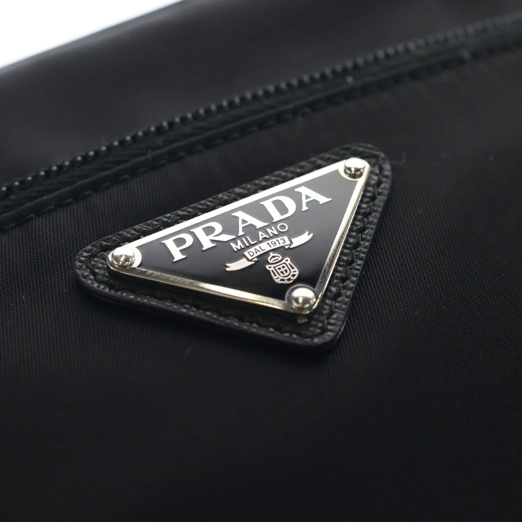 PRADA(プラダ) トライアングルロゴ Re-Nylon ナイロン ショルダーバッグ ブラック 1BC167 レディース
