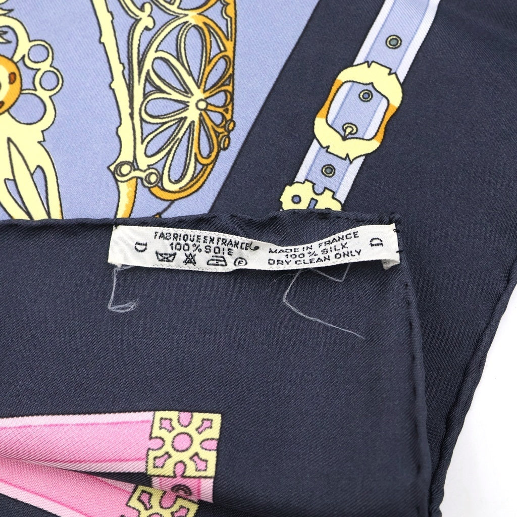 HERMES(エルメス) カレ90 LES MUSEROLLES 鼻革 シルク スカーフ ストール グレー マルチカラー レディース