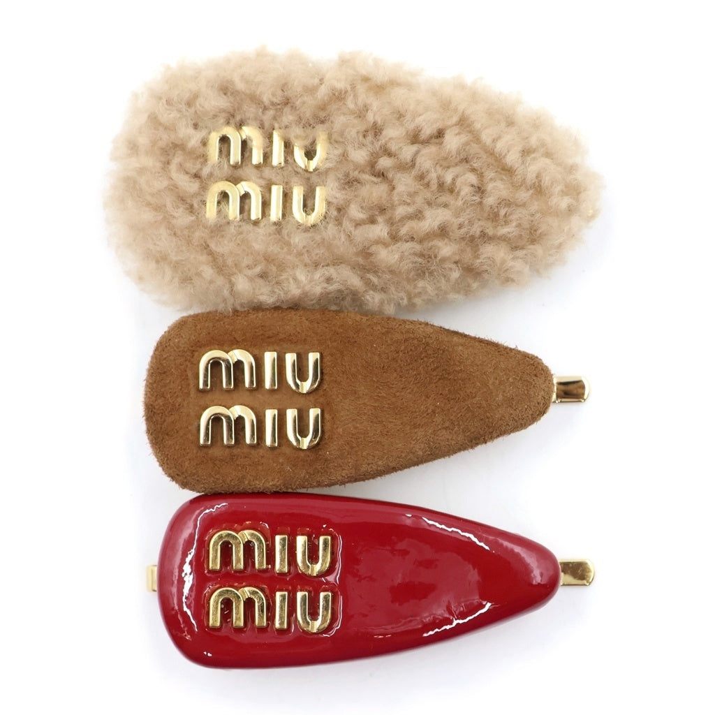 miumiu(ミュウミュウ) HAIR CLIP MIX ロゴ ヘアクリップセット パテント スエード シアリング レッド/ブラウン/ベージュ 51F188 レディース