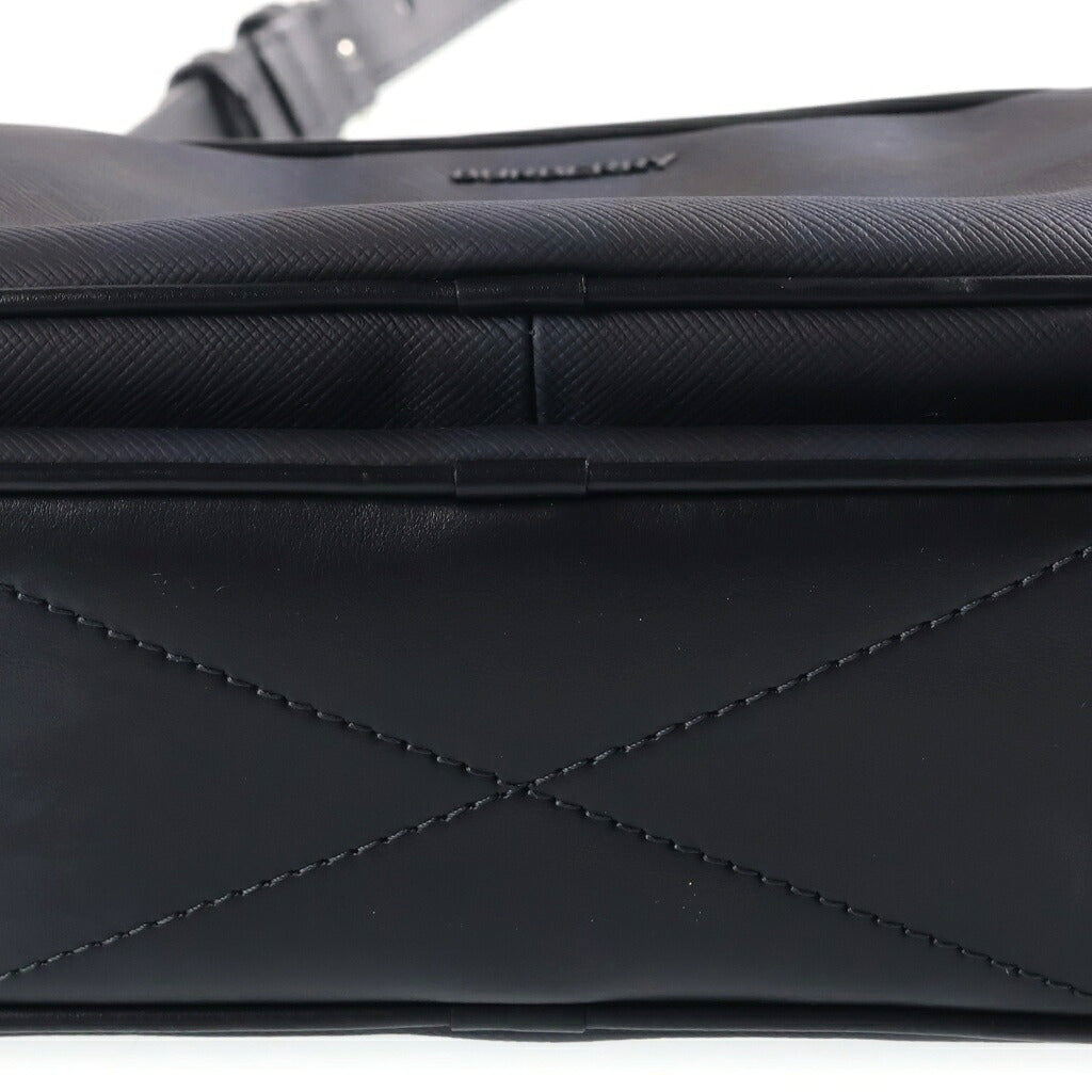 BURBERRY(バーバリー) ■チェック柄カメラバッグ ショルダーバッグ ネイビー×ブラック 8073271