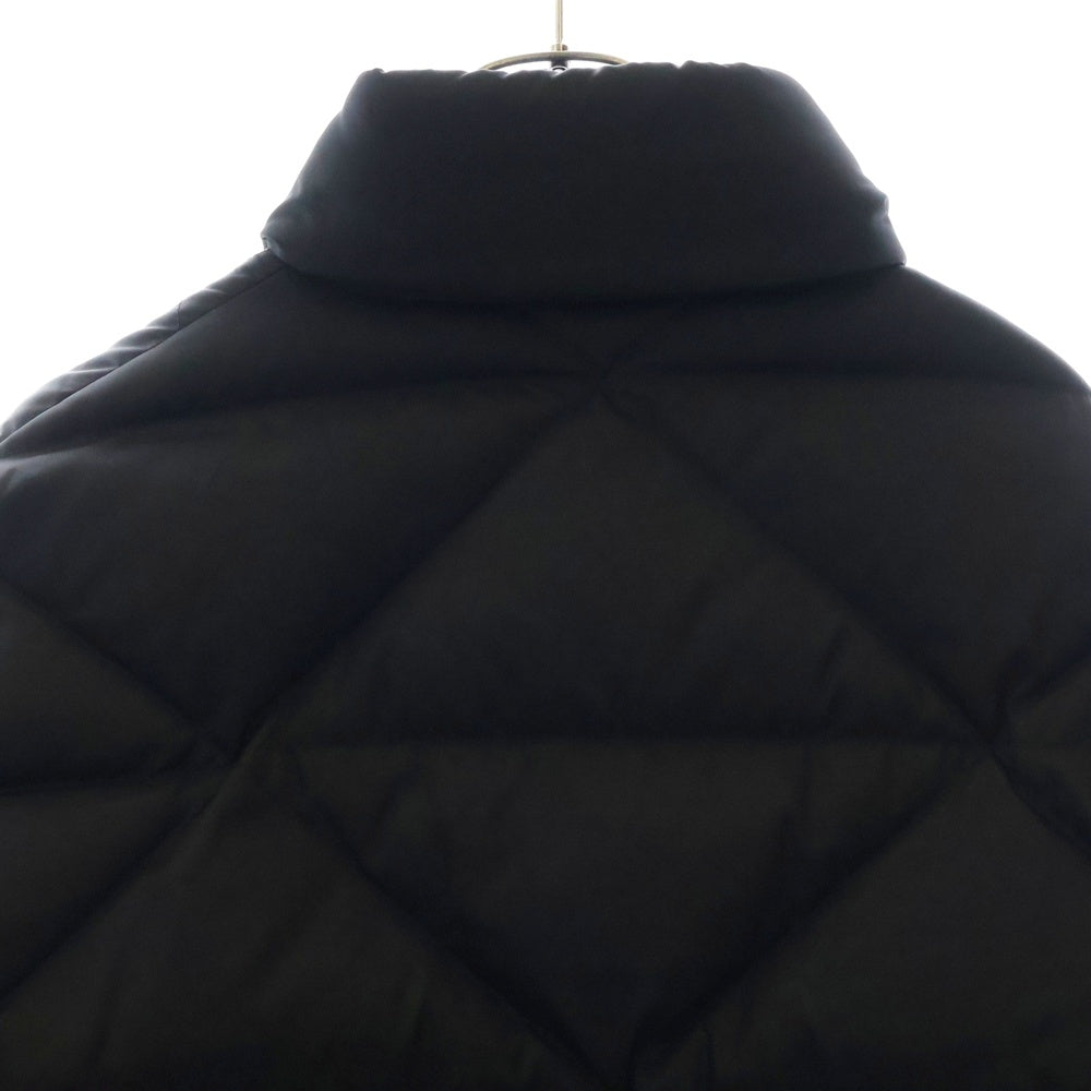 PRADA(プラダ) Re Nylon ロゴデザイン キルティング ダウンジャケット SGB803