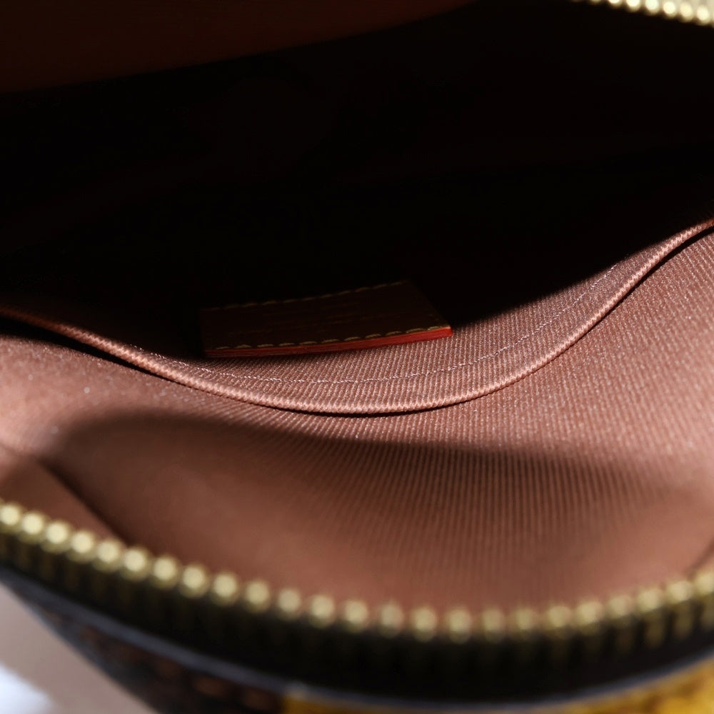 LOUIS VUITTON(ルイヴィトン) ダミエ ポップ チェス メッセンジャー ショルダーバッグ N40562