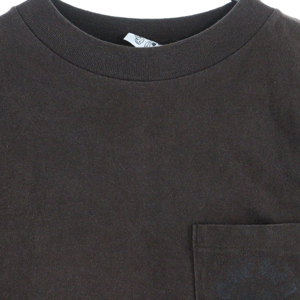 CHROME HEARTS(クロムハーツ) OLD CEMETARY CROSS L/S TEE オールド セメタリークロス ロゴプリント 長袖ポケットTシャツ カットソー ブラウン