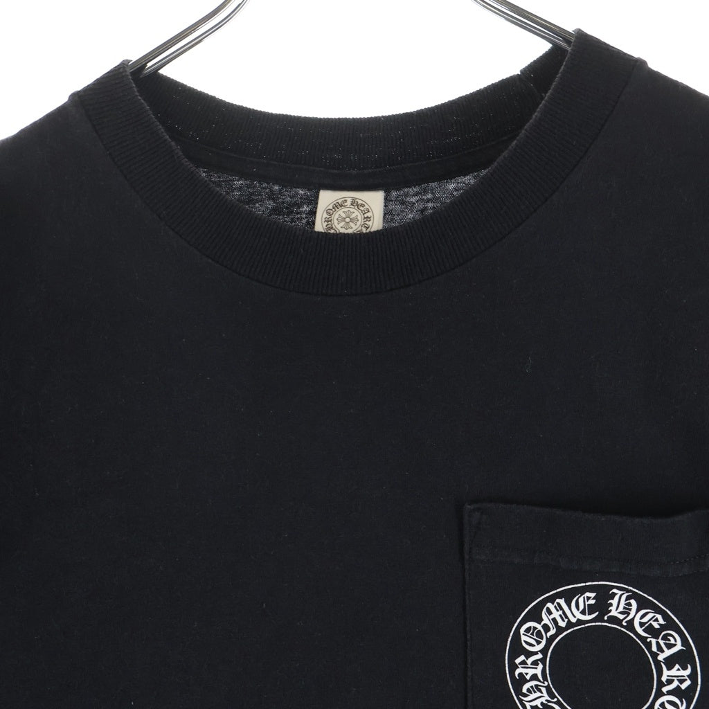 CHROME HEARTS(クロムハーツ) OLD SCROLL LABEL T-SHIRT オールド スクロールラベルプリント クルーネックポケット半袖Tシャツ ブラック