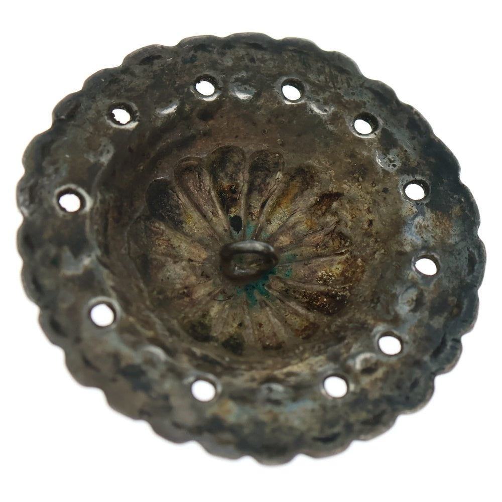 goro's(ゴローズ) 【オールド】K18付きフラワーコンチョ 大 シルバー/ゴールド