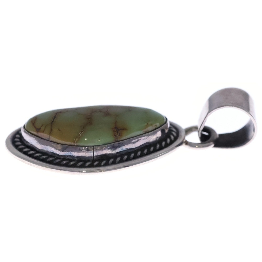 INDIAN JEWELRY(インディアンジュエリー) ナバホ族 ターコイズペンダントトップ