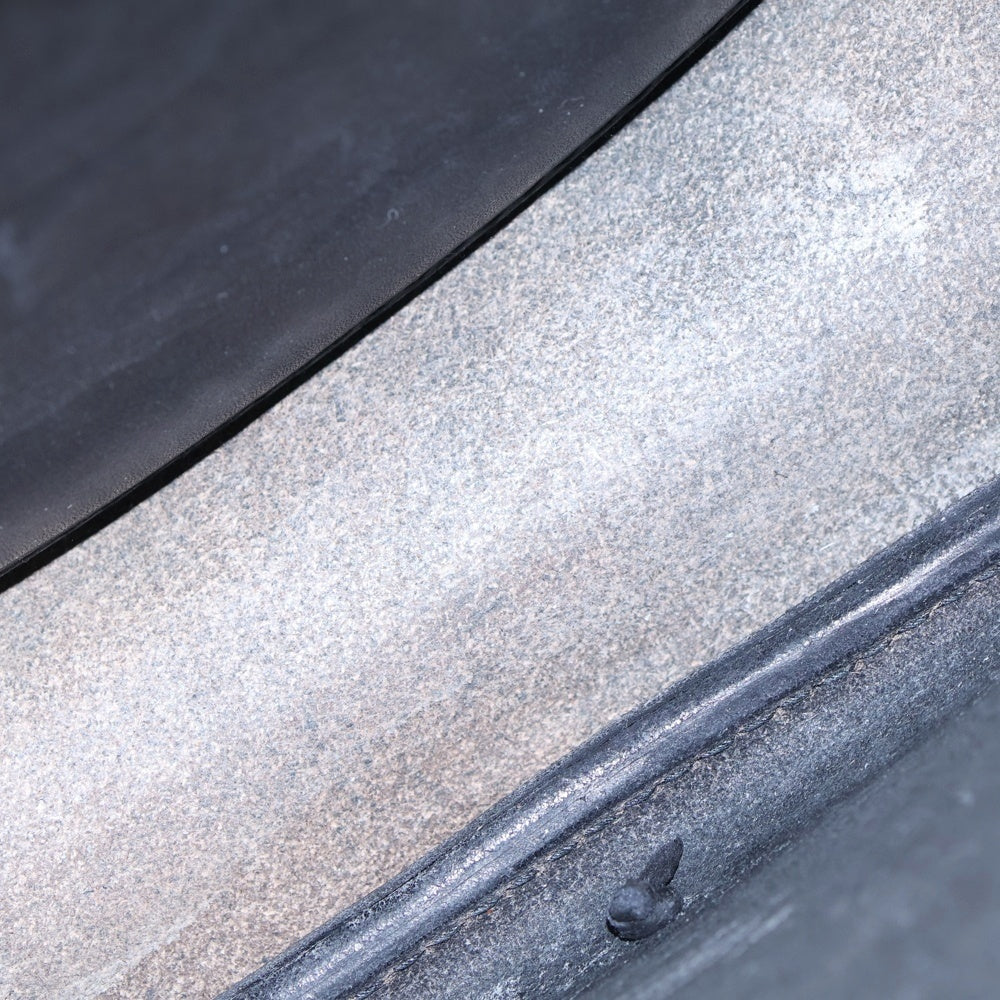 goro's(ゴローズ) K18フラワーコンチョ付きレザーバケットバッグ ブラック