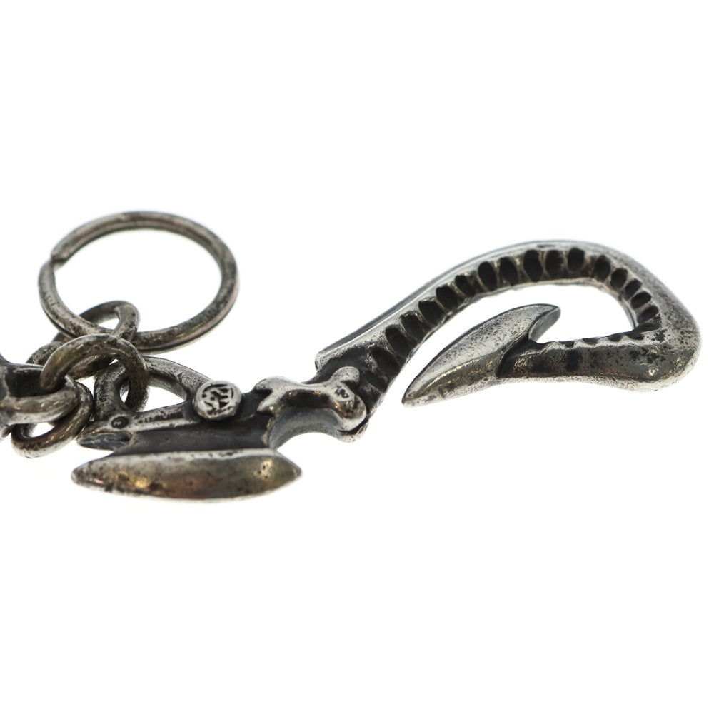 Travis Walker(トラヴィスワーカー) フックw/2スカルスカルズ ウィズ ダガー キーチェーン シルバー