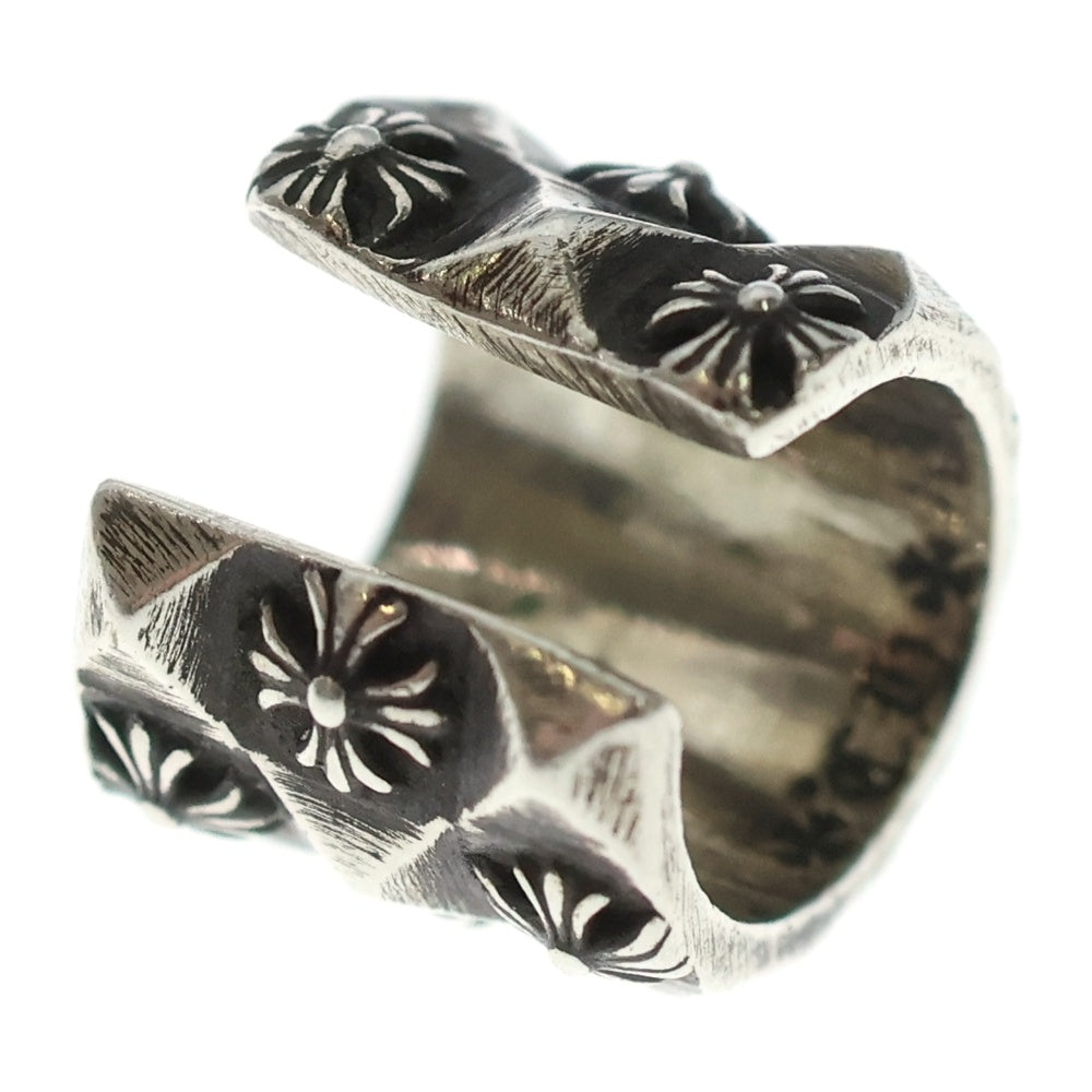 CHROME HEARTS(クロムハーツ) CUFF PYRAMID CH PLUS ピラミッドCHプラスイヤーカフ イヤリング シルバー