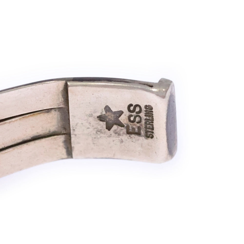 INDIAN JEWELRY(インディアンジュエリー) ナバホ族 Edison Sandy Smith エディソンサンディスミス スタンプワーク バングル