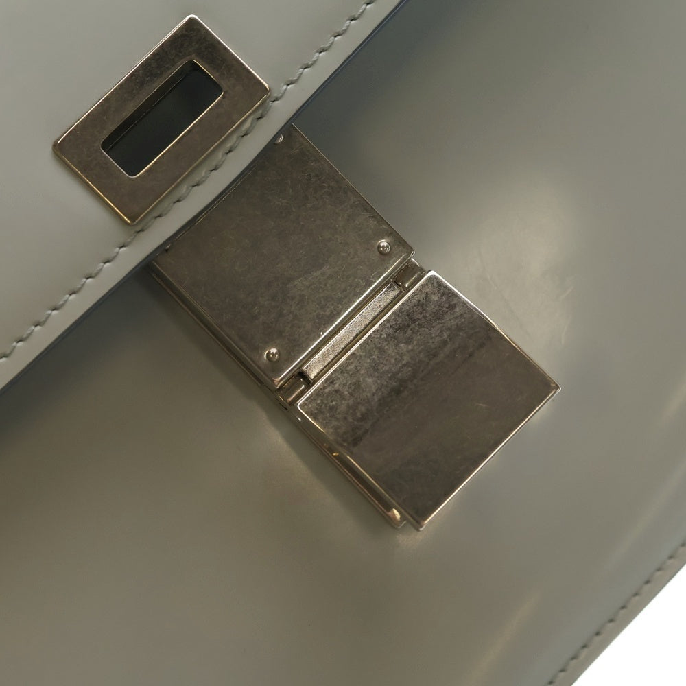 CELINE(セリーヌ) CLASSIC BOX クラシックボックス ミディアム シルバー金具レザーショルダーバッグ ライトブルー レディース