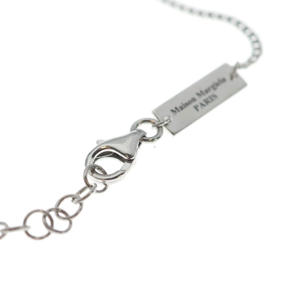 Maison Margiela(メゾンマルジェラ) ナンバリングロゴ ペンサント ペンダントネックレス シルバー/ゴールド レディース