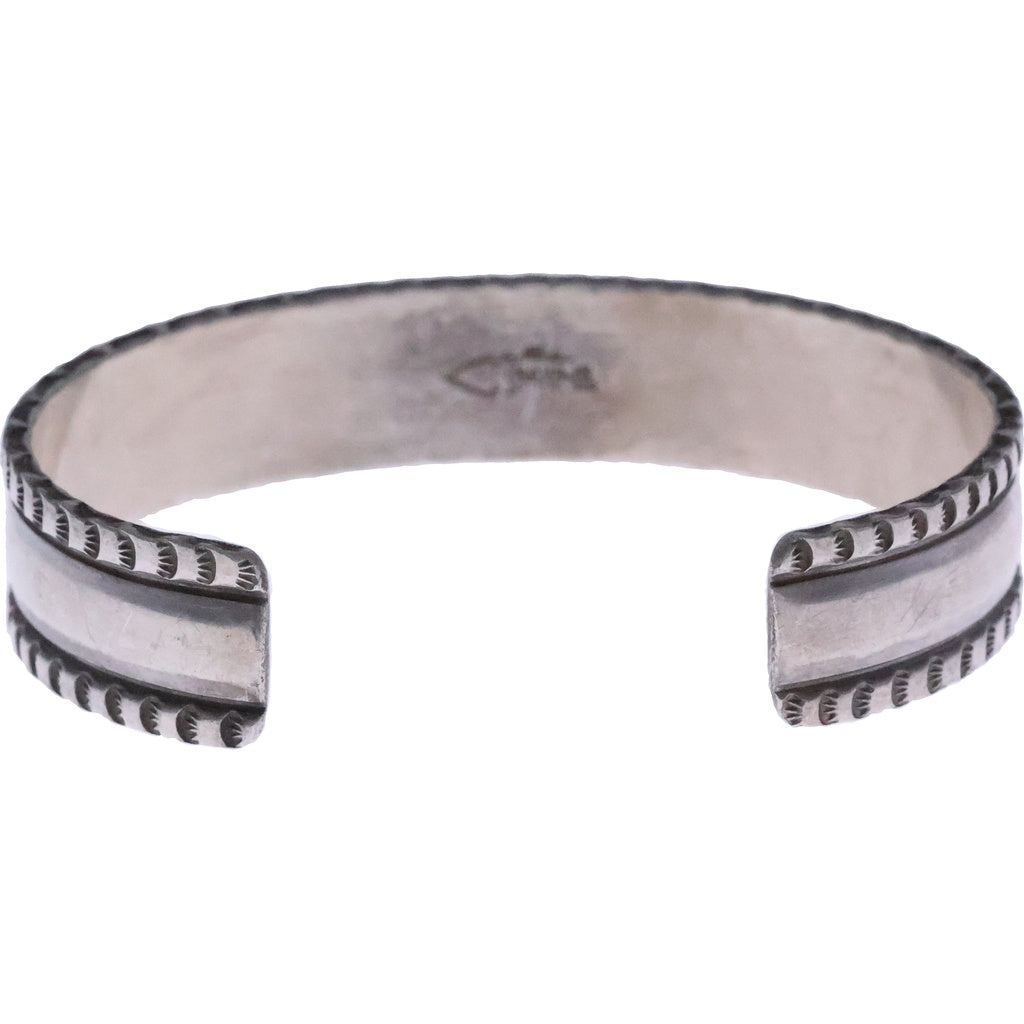 INDIAN JEWELRY(インディアンジュエリー) ナバホ族 ワークシルバーバングル シルバー