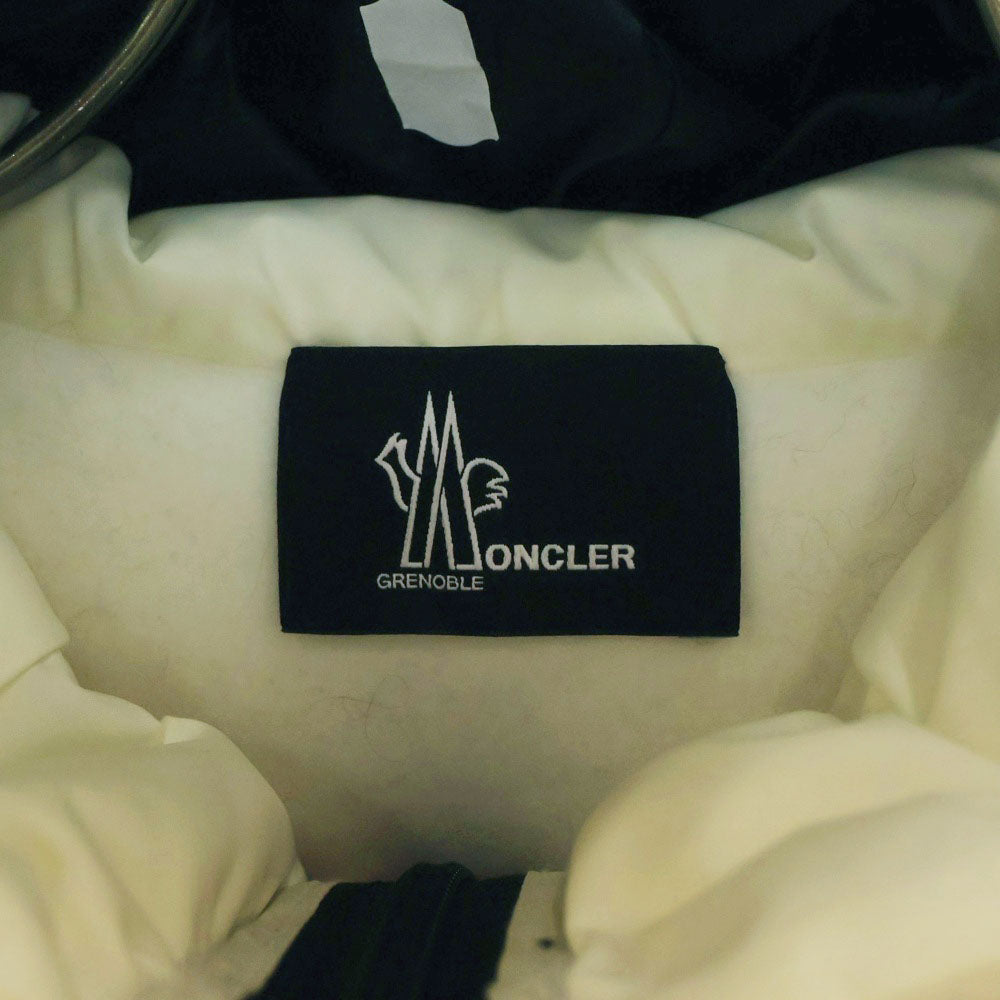 MONCLER GRENOBLE(モンクレールグルノーブル) MAGLIA CARDIGAN E20988451700 ダウンジャケット ホワイト レディース