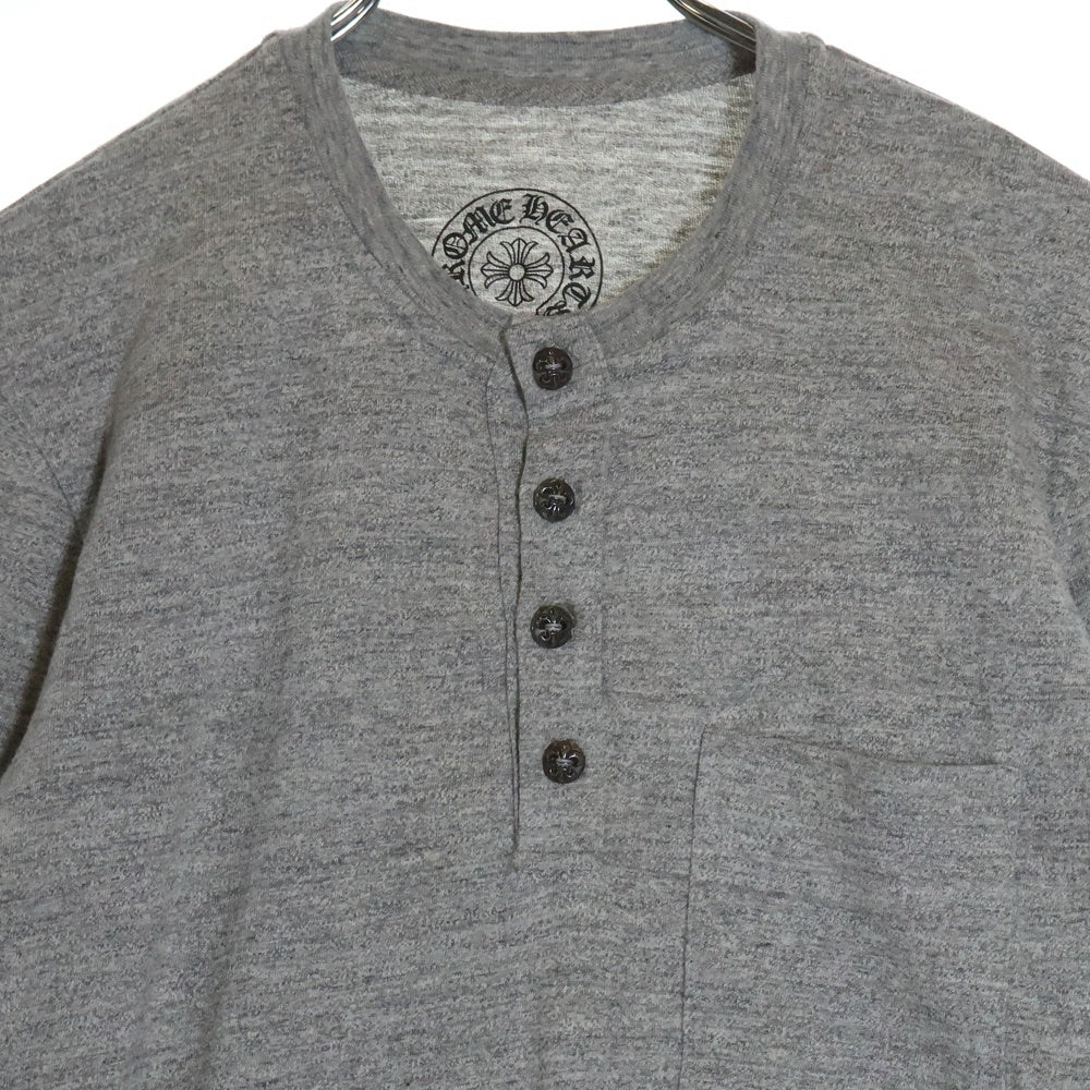 CHROME HEARTS(クロムハーツ) フレアボタン ヘンリーネック 袖クロスパッチ コットン 長袖Tシャツ