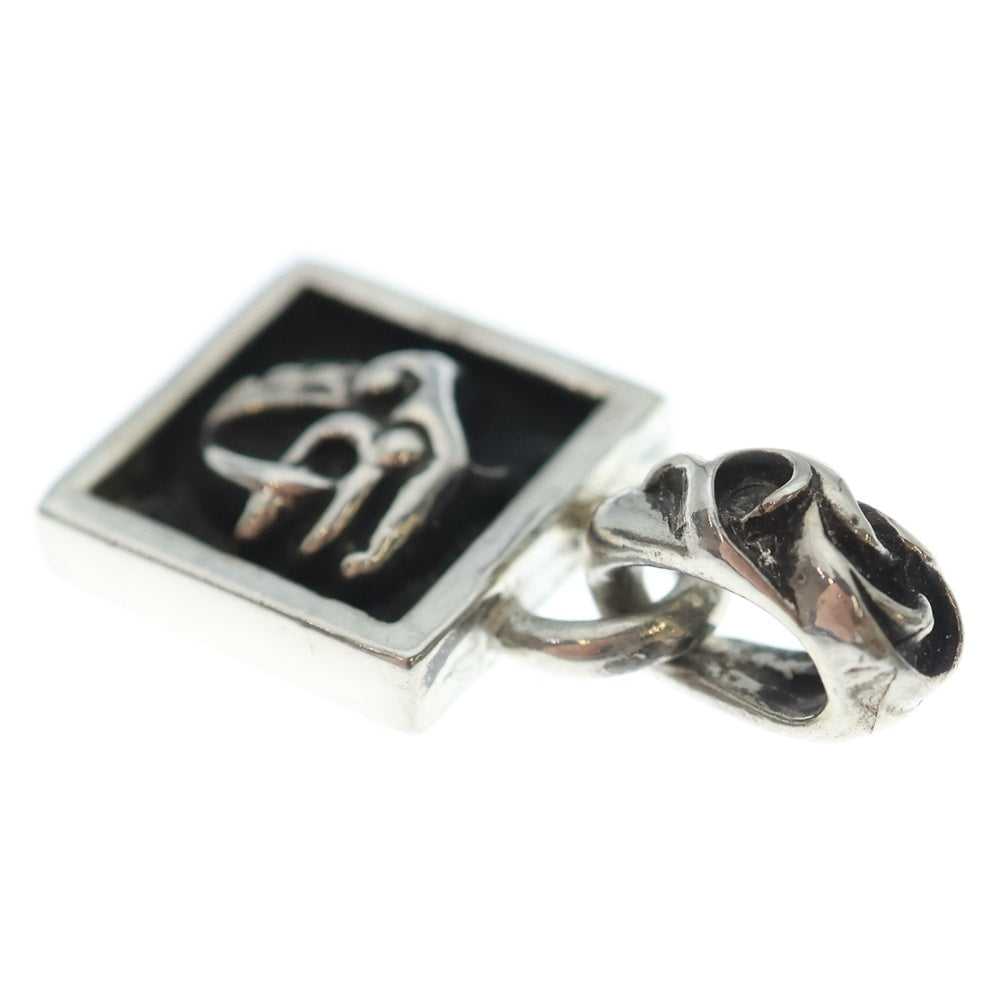 CHROME HEARTS(クロムハーツ) FRAMED CELTIC フレームドケルティック チャーム シルバーネックレストップ