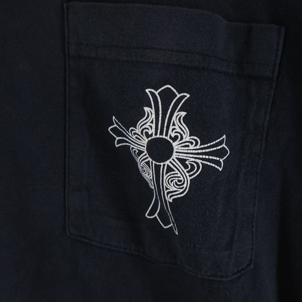 CHROME HEARTS(クロムハーツ) CH S/S 胸CHクロス ロサンゼルス限定 バックスクロールラベルプリント 半袖Tシャツ