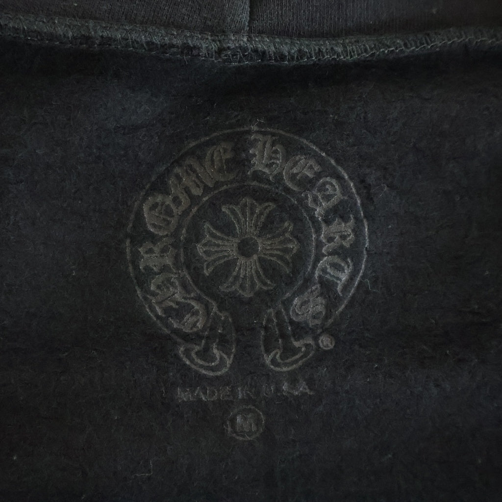 CHROME HEARTS(クロムハーツ) VERTICAL LOGO SWTSHRT ZIP ヴァーティカルロゴ アームロゴプリント ジップアップパーカー ブラック