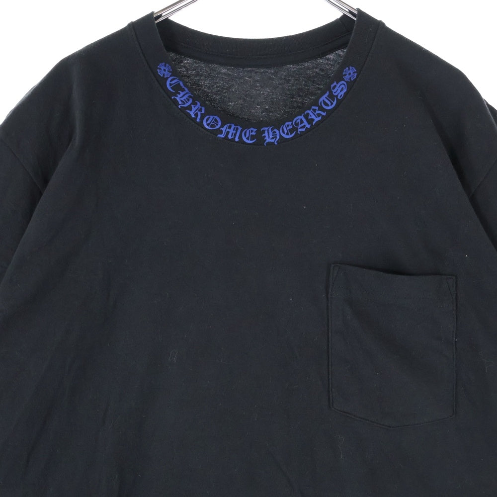 CHROME HEARTS(クロムハーツ) NECK LOGO S/S TEE ネック ロゴプリントTシャツ 半袖カットソー ブラック/ブルー