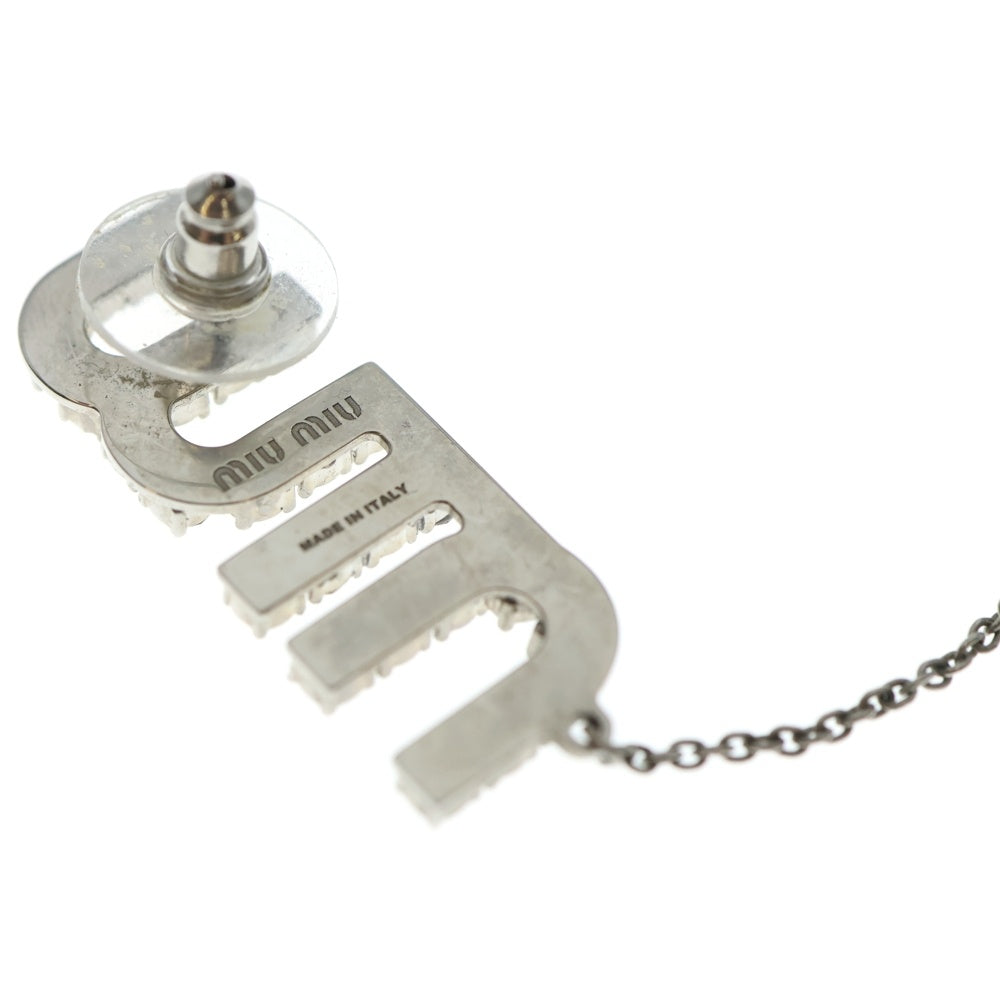 miumiu(ミュウミュウ) クリスタル チャーム ピアス スイング ロゴ ピアス メタル シルバー レディース