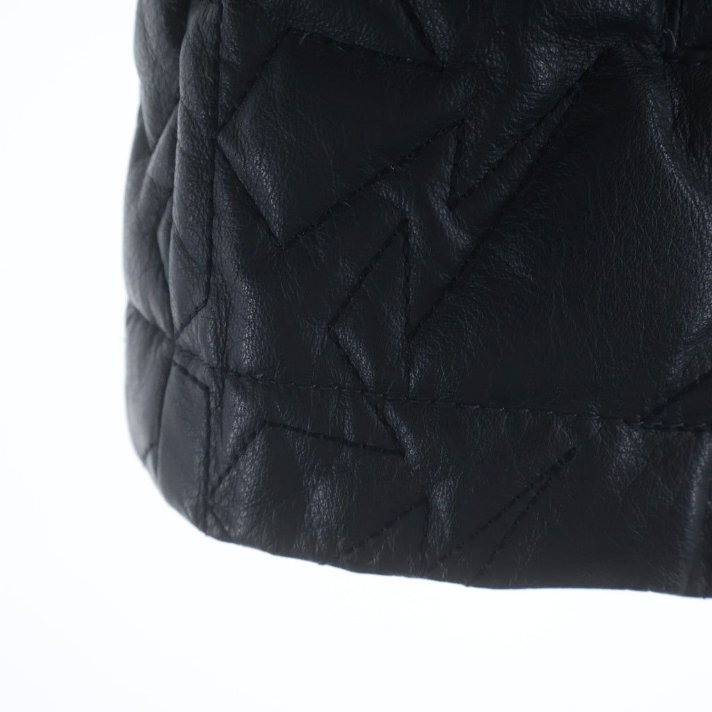 A BATHING APE(アベイシングエイプ) STAR COWHIDE JACKET スター 柄 キルティング カウハイド レザージャケット ブラック
