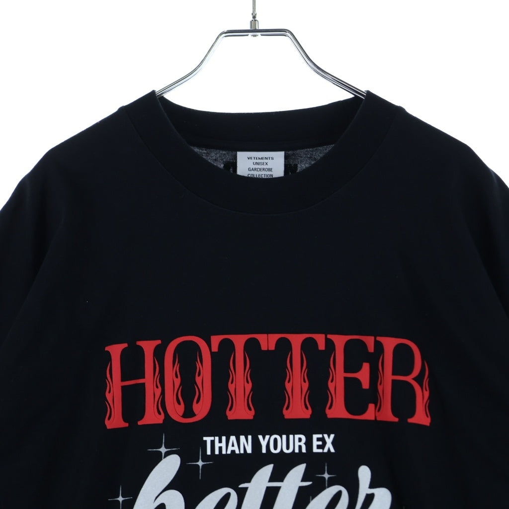 VETEMENTS(ヴェトモン) HOTTER THAN YOUR EX T-SHIRT プリントTシャツ 半袖カットソー ブラック UE52TR210B
