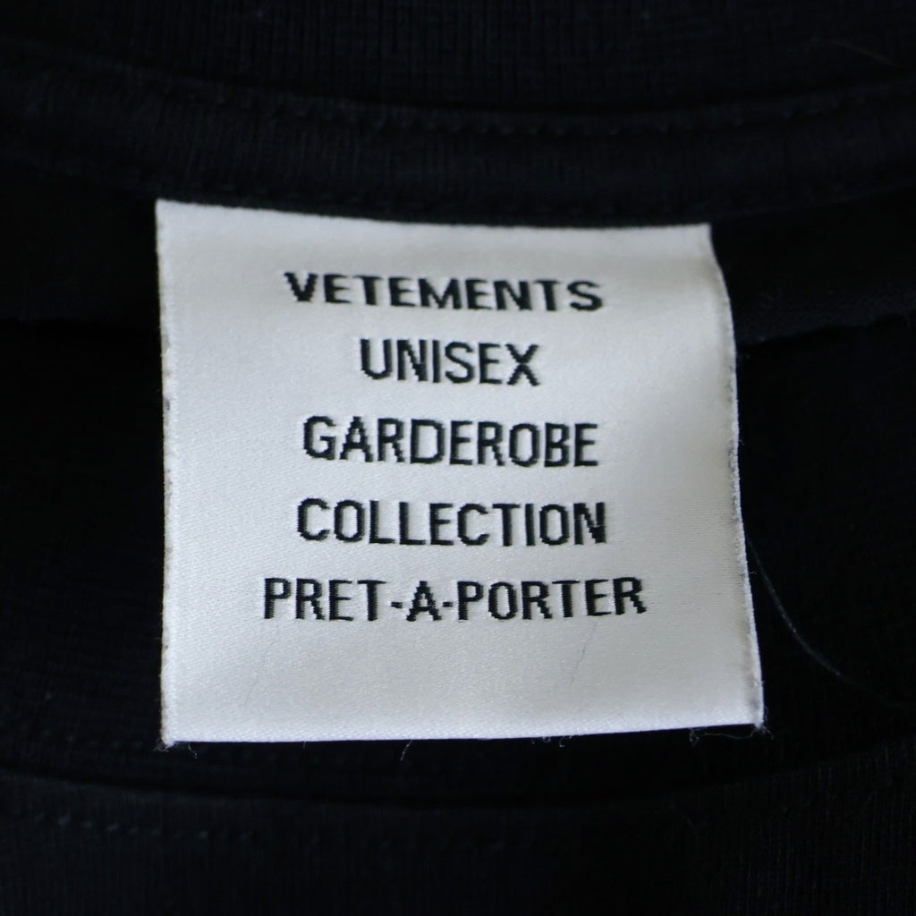 VETEMENTS(ヴェトモン) HOTTER THAN YOUR EX T-SHIRT プリントTシャツ 半袖カットソー ブラック UE52TR210B