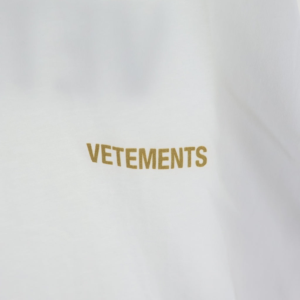 VETEMENTS(ヴェトモン) 両面 ロゴプリント Tシャツ 半袖カットソー ホワイト UA52TR240W