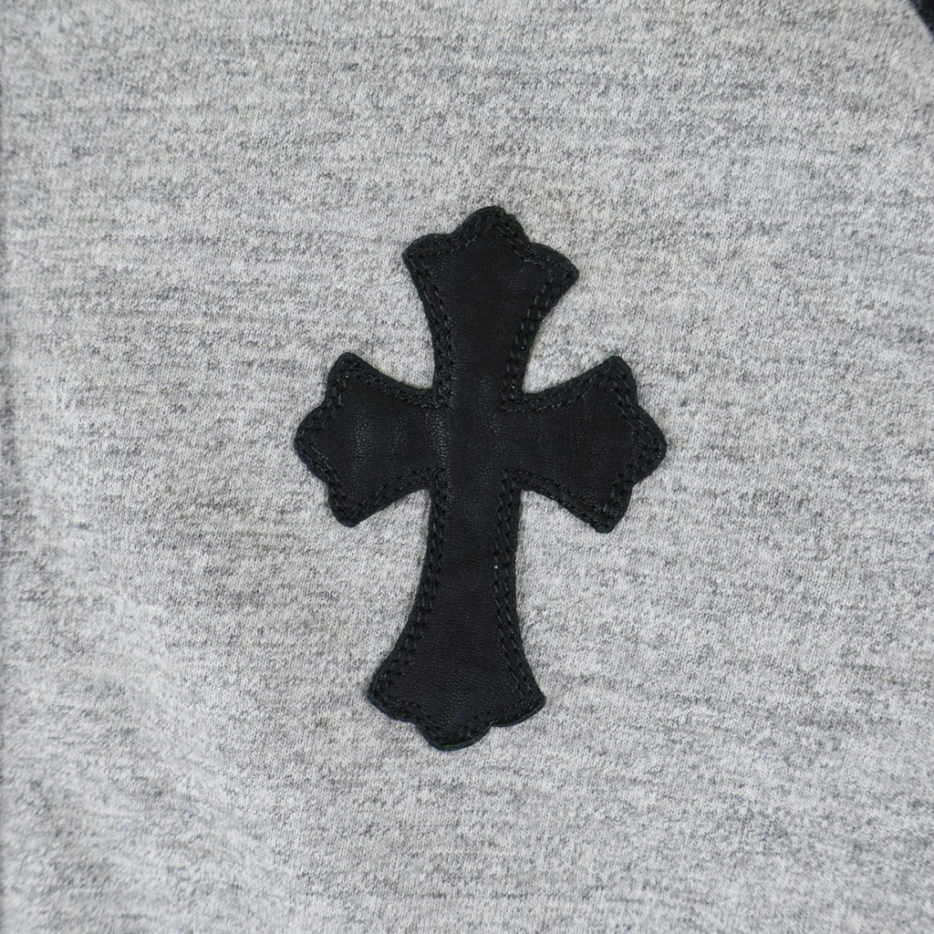 CHROME HEARTS(クロムハーツ) Y-NOT Embroidery Henry Neck ヘンリーネック クロスボールボタン レザークロスパッチ ラグラン 長袖Tシャツ カットソー グレー/ネイビー