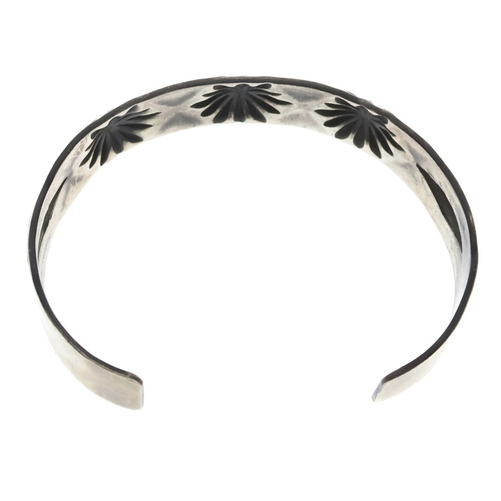 INDIAN JEWELRY(インディアンジュエリー) ナバホ族 ノラ タへ バングル シルバー