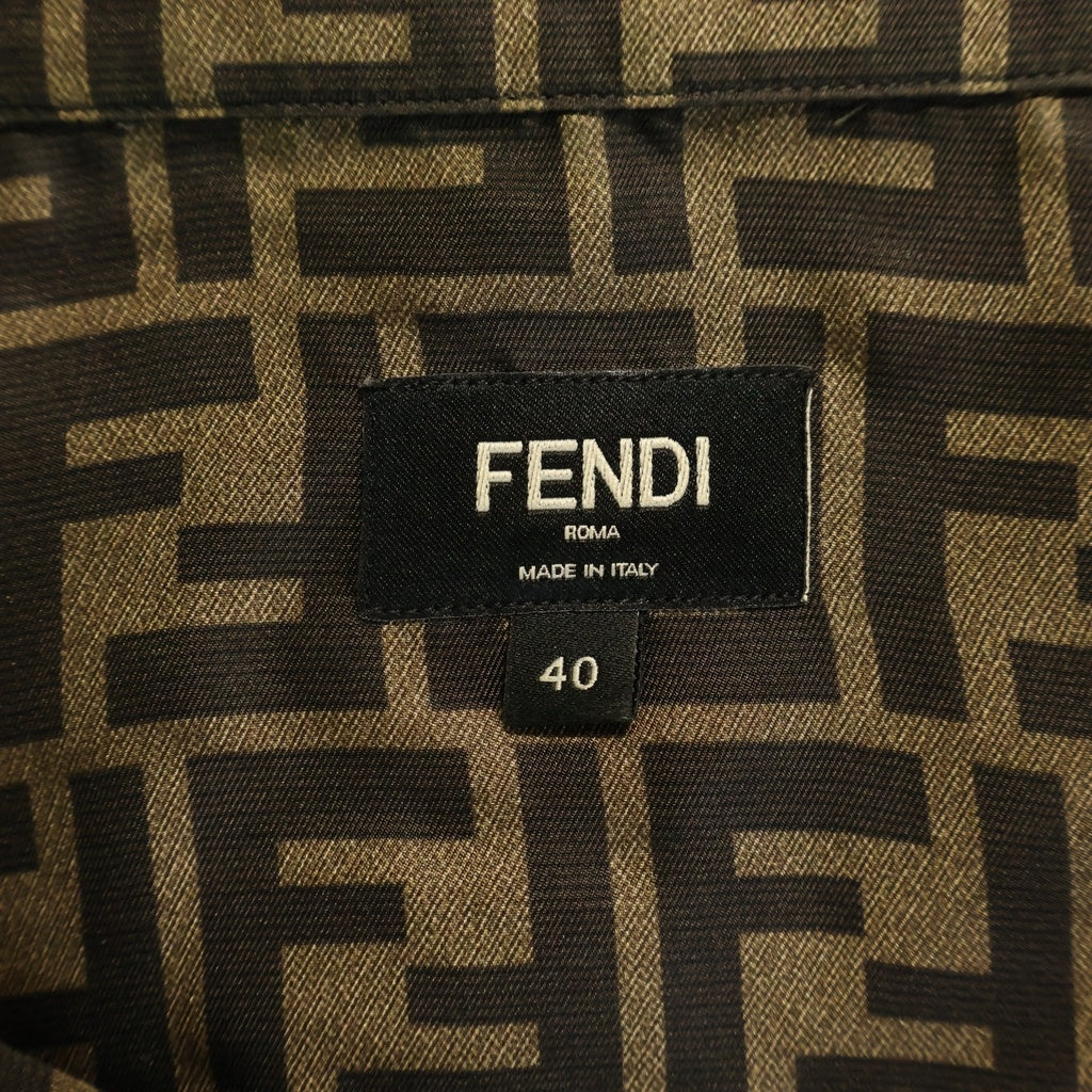FENDI(フェンディ) 22AW FFプリント モノグラム フライフロントカジュアルシルクシャツ 半袖シャツ ブラウン FS0795 AKEE