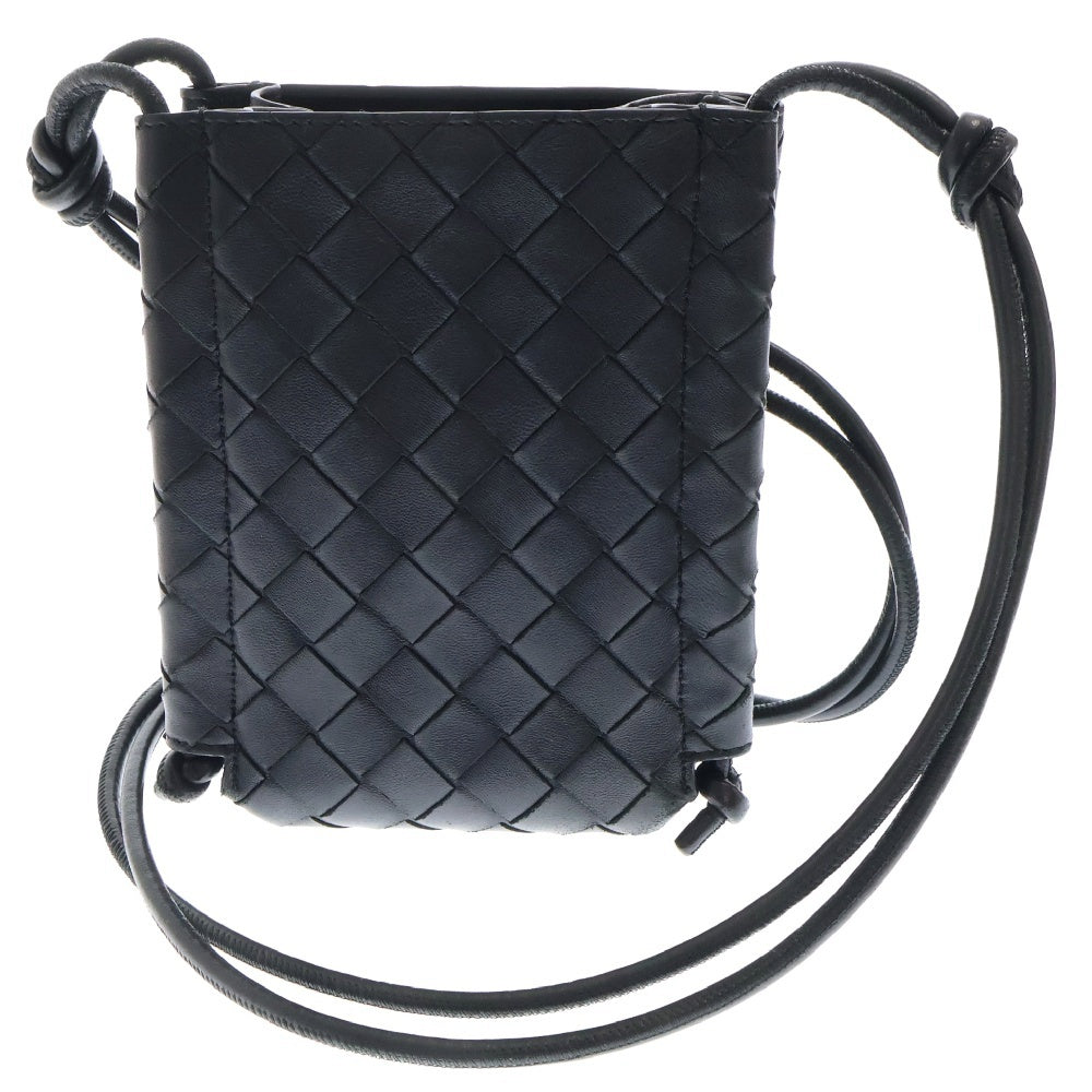 BOTTEGA VENETA(ボッテガヴェネタ) イントレチャート ストラップポーチ ショルダーバッグ ブラック 斜め掛けバッグ レザー