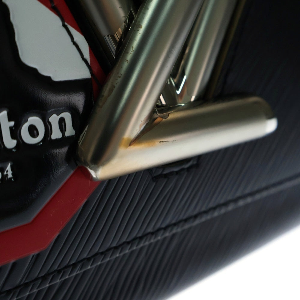 LOUIS VUITTON(ルイヴィトン) エピ ツイストMM ワールドツアー ワッペン ノワール レザー チェーン ショルダーバッグ M52105