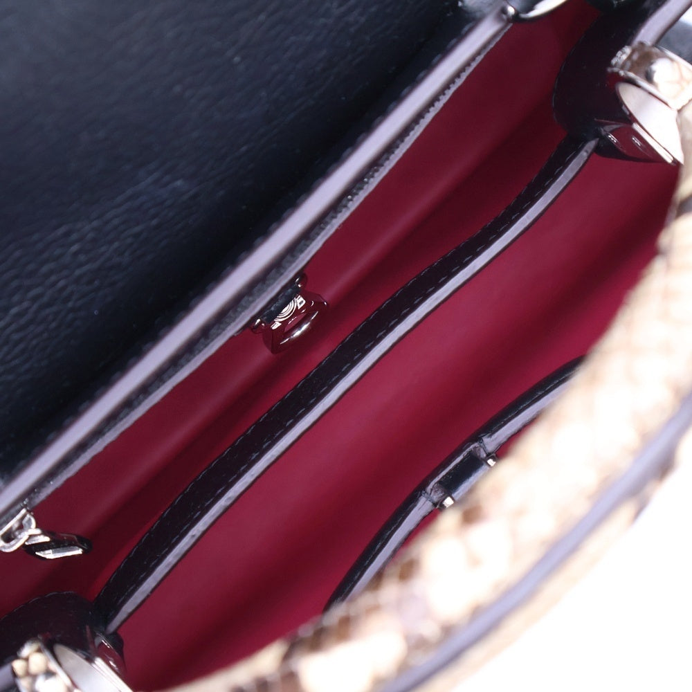 LOUIS VUITTON(ルイヴィトン) カプシーヌMM ノワール 2WAYバッグ ハンドバッグ ショルダーバッグ ブラック シルバー金具 トリヨンレザー×エキゾチックレザー M92800
