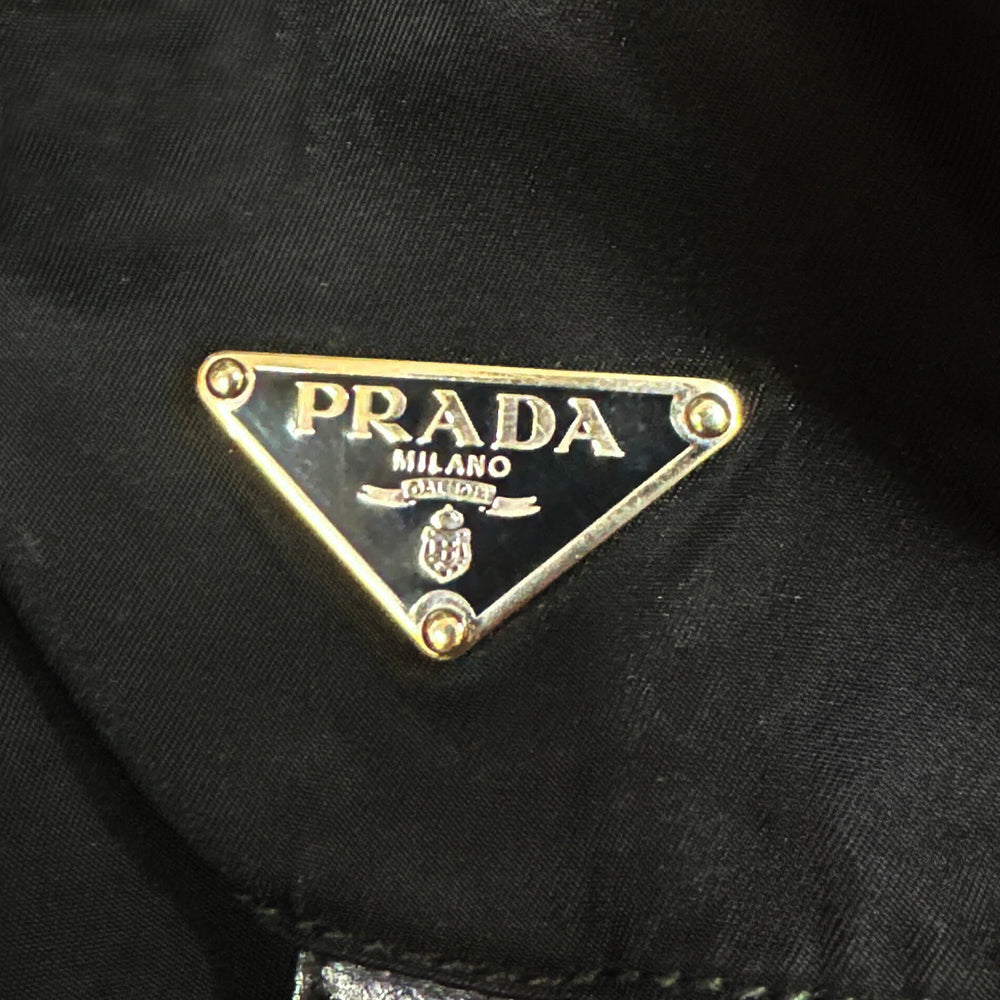 PRADA(プラダ) テスートナイロン レザー トライアングルロゴプレート ミニ バックパック リュックサック シルバー金具 ブラック