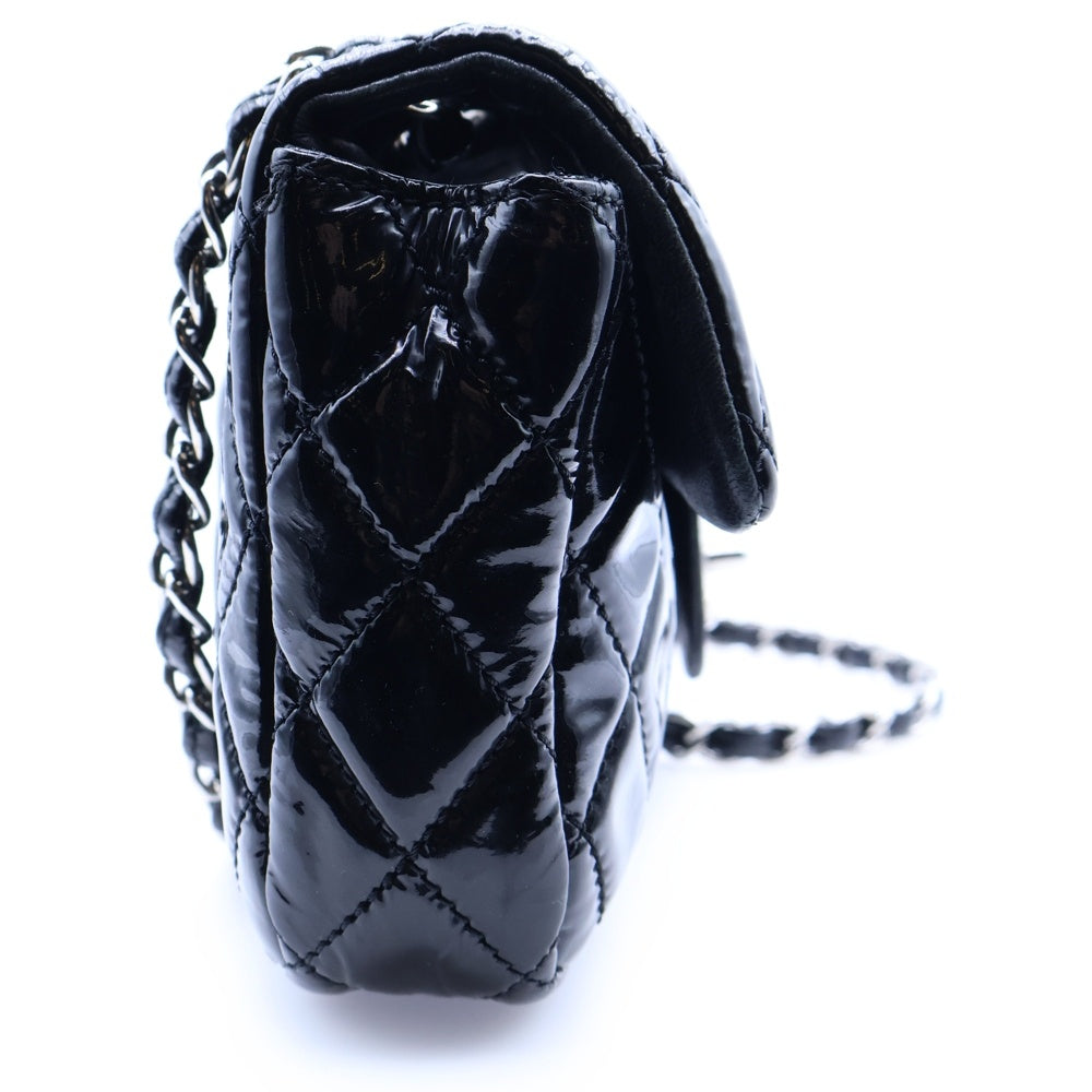 CHANEL(シャネル) マトラッセ24 シングルフラップ ダブルチェーン ショルダーバッグ ブラック パテント シルバー金具