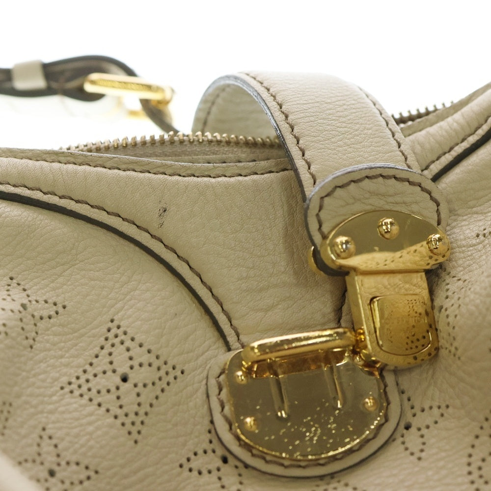LOUIS VUITTON(ルイヴィトン) モノグラム マヒナ パンチングレザーショルダーバック ハンドバッグ ホワイト アイボリー レザー M95973 ゴールド金具 レディース