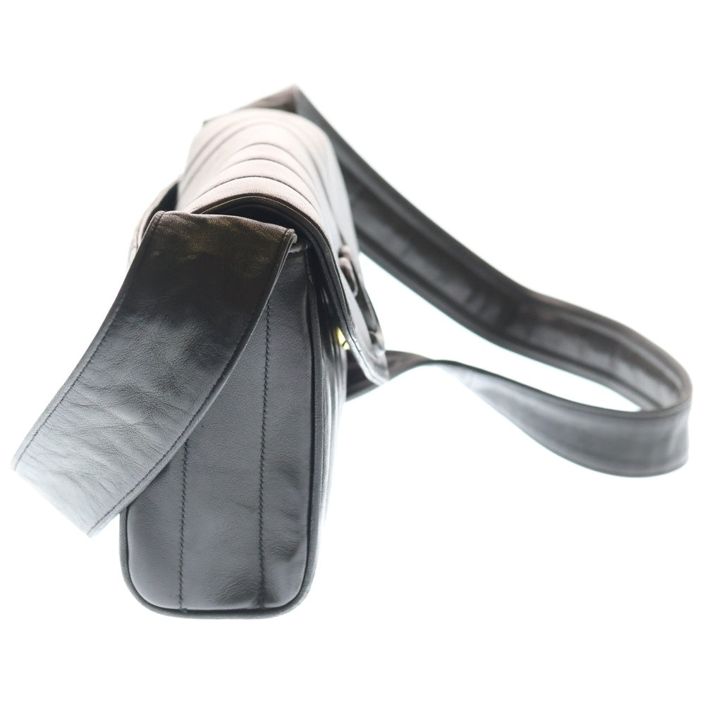 CHANEL(シャネル) マドモアゼル ココマーク ショルダーバッグ ブラック レザー レディース