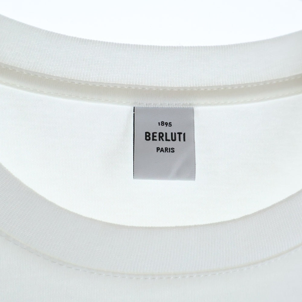 Berluti(ベルルッティ) カリグラフィ フロント刺繍デザイン クルーネック長袖Tシャツロングスリーブカットソー ロンT ホワイト