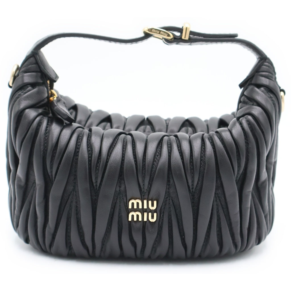 miumiu(ミュウミュウ) マテラッセ レザーショルダーバッグ ミニバッグ ブラック レザー 5NE026 ゴールド金具 レディース